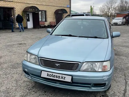 Nissan Bluebird 1999 года за 1 550 000 тг. в Усть-Каменогорск – фото 2