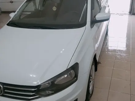 Volkswagen Polo 2019 года за 7 000 000 тг. в Уральск – фото 4