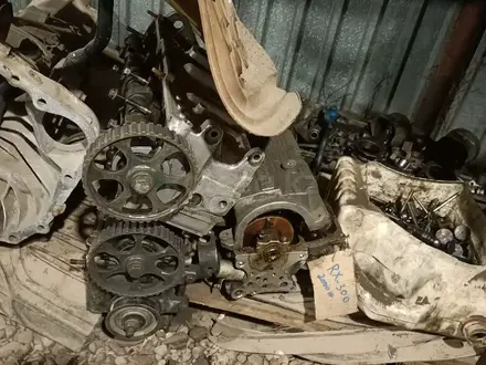 Головка и запчасти мотора за 1 000 тг. в Актобе