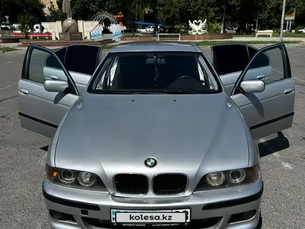 BMW 525 2000 года за 4 400 000 тг. в Тараз – фото 18