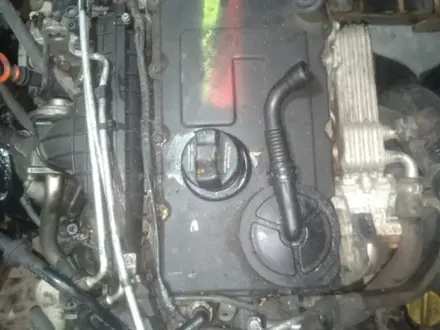 Двигитель мотор Volkswagen touran BKD 2.0L TDI 2003-2011 за 350 000 тг. в Астана