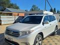 Toyota Highlander 2013 годаүшін9 800 000 тг. в Актобе – фото 2