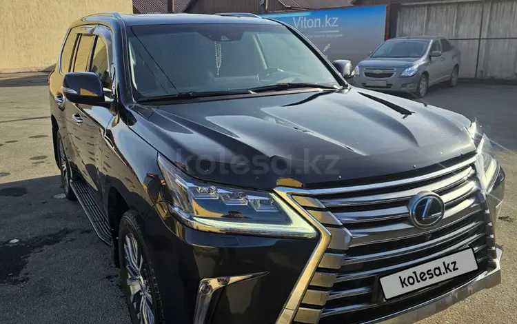 Lexus LX 570 2015 года за 43 000 000 тг. в Семей