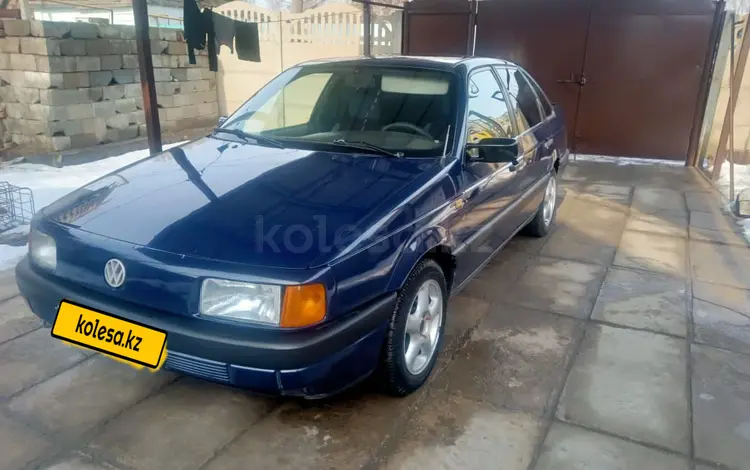 Volkswagen Passat 1992 годаfor2 100 000 тг. в Тараз