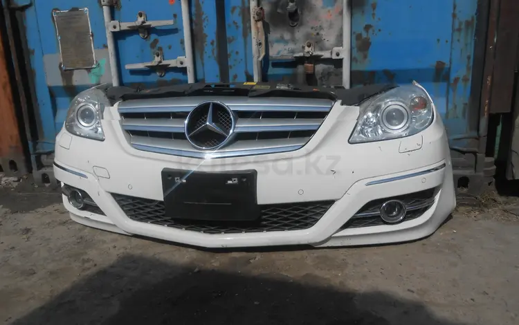 Ноускат фары ксенон (передняя часть кузова носик) Mercedes W245 за 500 тг. в Алматы
