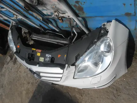 Ноускат фары ксенон (передняя часть кузова носик) Mercedes W245 за 400 000 тг. в Алматы – фото 4