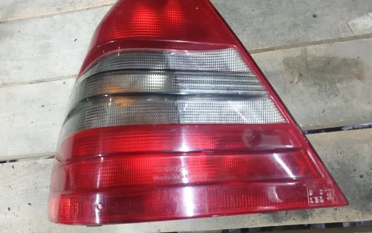 Фонарь (Фара) Mercedes-Benz W202 C-class за 25 000 тг. в Астана