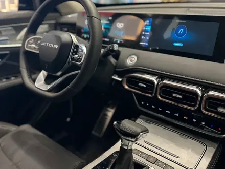 Jetour X70 Plus Premium Pro 2025 года за 11 990 000 тг. в Алматы – фото 5