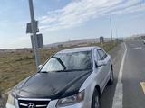 Hyundai Sonata 2006 годаүшін2 700 000 тг. в Актау – фото 3