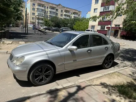 Mercedes-Benz C 200 2000 года за 2 500 000 тг. в Алматы