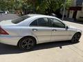 Mercedes-Benz C 200 2000 года за 2 500 000 тг. в Алматы – фото 6