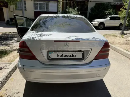 Mercedes-Benz C 200 2000 года за 2 500 000 тг. в Алматы – фото 7