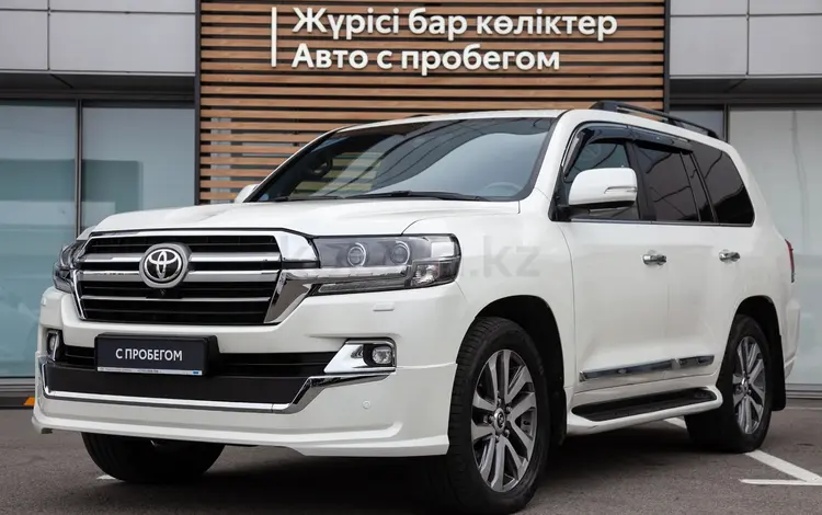 Toyota Land Cruiser 2017 года за 33 990 000 тг. в Алматы