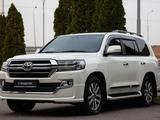 Toyota Land Cruiser 2017 года за 33 990 000 тг. в Алматы – фото 2