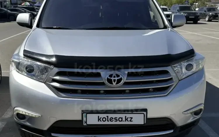 Toyota Highlander 2013 года за 14 200 000 тг. в Алматы