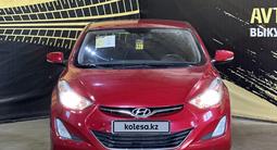 Hyundai Elantra 2015 года за 6 400 000 тг. в Актобе – фото 2