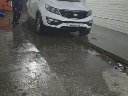 Kia Sportage 2015 года за 7 500 000 тг. в Актобе – фото 3