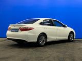 Toyota Camry 2015 года за 9 940 000 тг. в Шымкент – фото 3