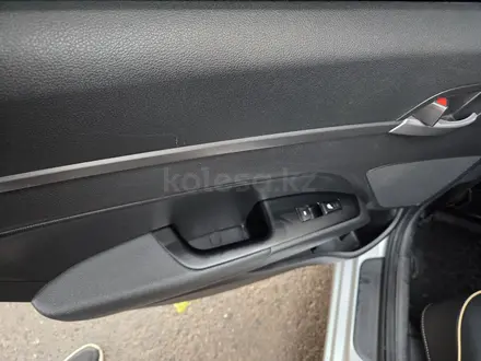 Hyundai Elantra 2017 года за 7 000 000 тг. в Астана – фото 9