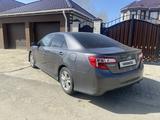 Toyota Camry 2014 года за 5 500 000 тг. в Актобе – фото 4