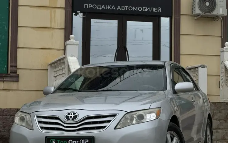 Toyota Camry 2011 годаfor6 800 000 тг. в Жанаозен