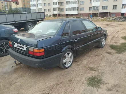 Volkswagen Passat 1989 года за 900 000 тг. в Астана – фото 2