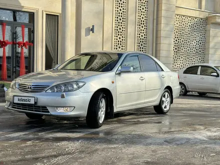 Toyota Camry 2004 года за 6 350 000 тг. в Шымкент – фото 3