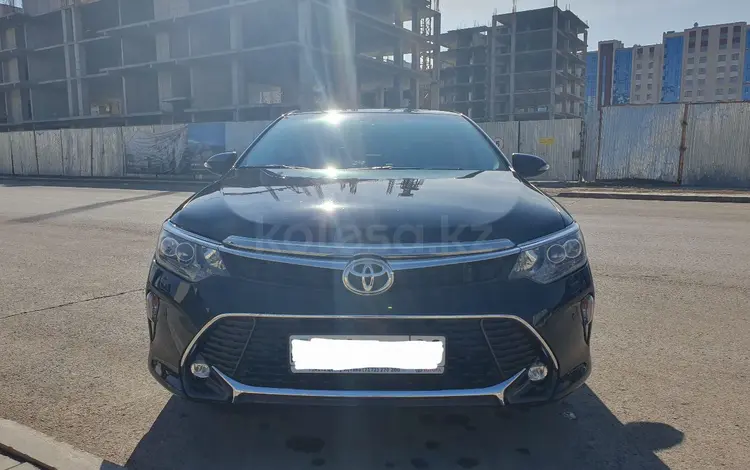 Toyota Camry 2017 годаүшін13 900 000 тг. в Караганда