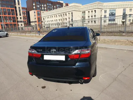 Toyota Camry 2017 года за 13 900 000 тг. в Караганда – фото 11