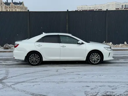 Toyota Camry 2015 года за 9 600 000 тг. в Астана – фото 5