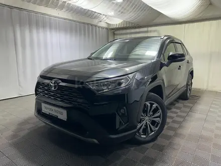 Toyota RAV4 Prestige 2023 года за 14 100 000 тг. в Алматы
