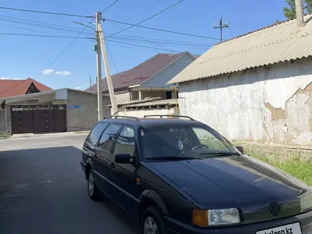 Volkswagen Passat 1992 года за 1 500 000 тг. в Шымкент – фото 2