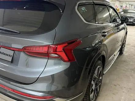 Hyundai Santa Fe 2022 года за 15 400 000 тг. в Астана – фото 5