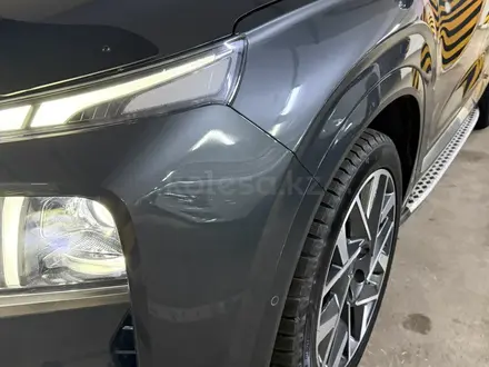Hyundai Santa Fe 2022 года за 15 400 000 тг. в Астана – фото 12