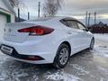 Hyundai Elantra 2019 годаfor8 100 000 тг. в Уральск – фото 3