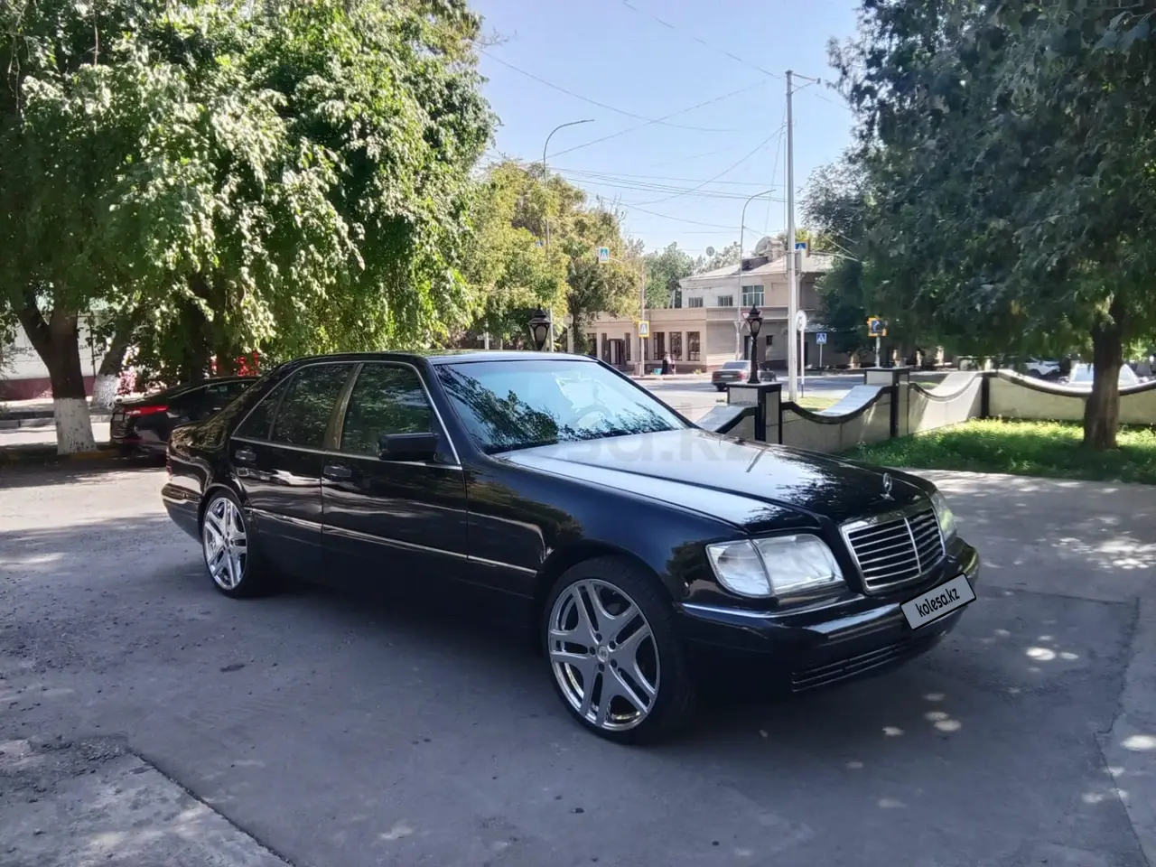 Mercedes-Benz S-Class, 1996