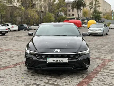 Hyundai Elantra 2023 года за 9 950 000 тг. в Алматы – фото 8