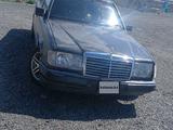 Mercedes-Benz E 200 1990 годаүшін750 000 тг. в Караганда
