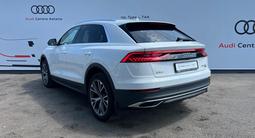 Audi Q8 55 TFSI Quattro 2019 года за 25 999 999 тг. в Астана – фото 4