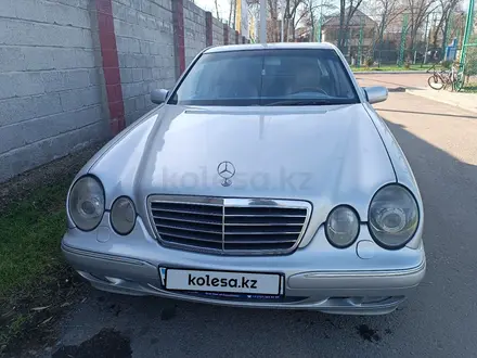 Mercedes-Benz E 320 2000 года за 4 850 000 тг. в Мерке