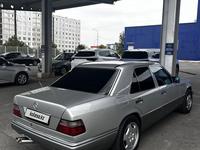 Mercedes-Benz E 320 1994 годаүшін3 200 000 тг. в Шымкент