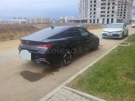 Hyundai Elantra 2021 года за 9 300 000 тг. в Кокшетау – фото 4