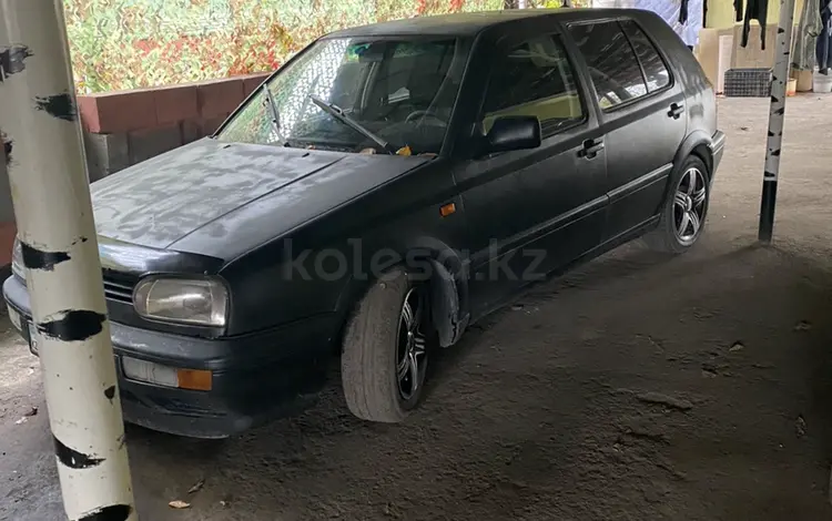 Volkswagen Golf 1994 годаүшін1 000 000 тг. в Алматы