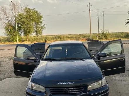 Toyota Camry 1997 года за 3 600 000 тг. в Шымкент