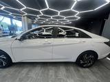 Hyundai Elantra 2024 годаfor8 900 000 тг. в Алматы – фото 3