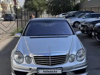 Mercedes-Benz E 500