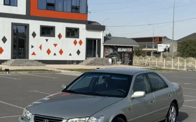 Toyota Camry 2000 года за 4 600 000 тг. в Шымкент