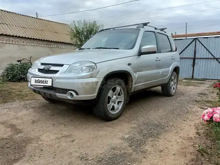 Chevrolet Niva 2012 года за 2 950 000 тг. в Уральск – фото 6