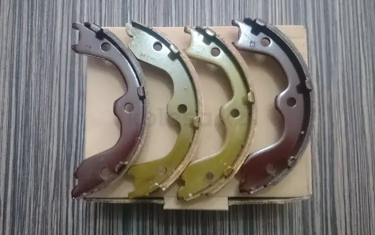 Оригинальные колодки ручника для Infiniti M35 45 за 30 000 тг. в Алматы