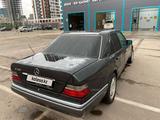 Mercedes-Benz E 220 1995 года за 2 500 000 тг. в Астана